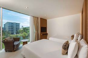 Splash Beach Resort, Mai Khao, Phuket
