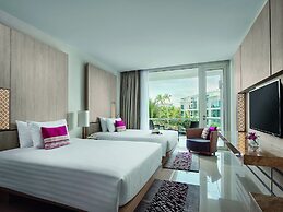 Splash Beach Resort, Mai Khao, Phuket