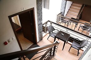 Hassaram Courtyard