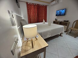 Alona Vida Beach Resort