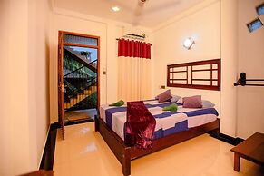 Yala River Face Inn