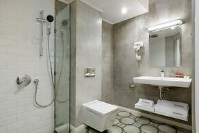 Red Brick Hotel