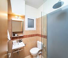 Aelia Villa