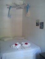 Eden Ios Rooms