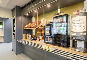 B&B HOTEL Calais Centre Saint-Pierre