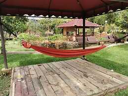 Happy Paradise