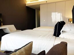 M Roof Hotel & Residences