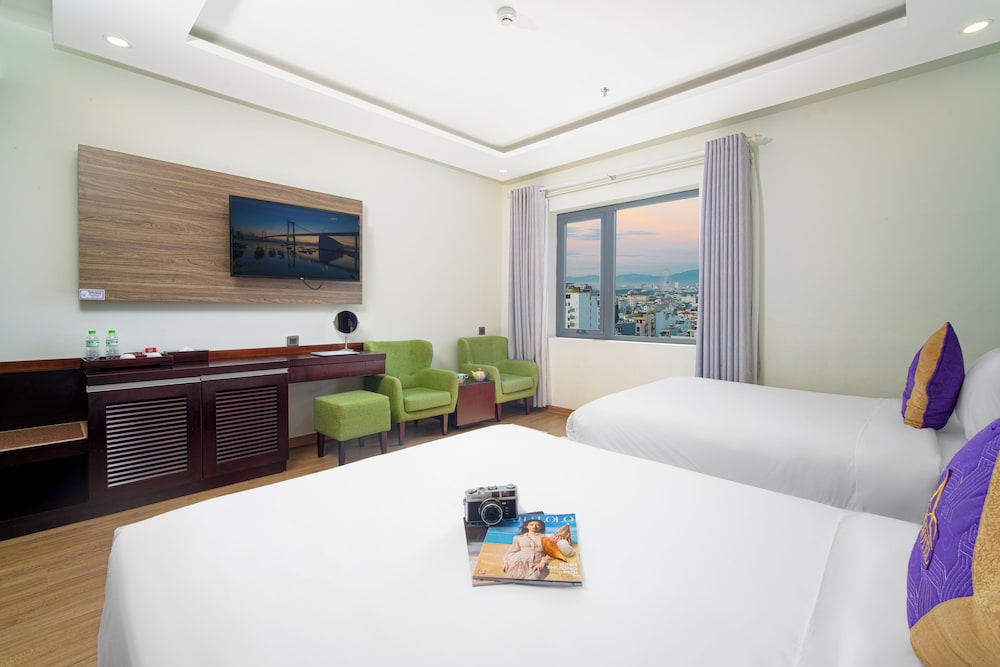 Alani Sea View Hotel