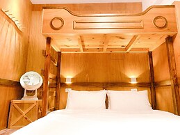 Dock Inn Tainan