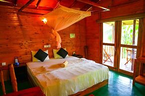 Ella Bamboo Cabana