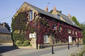 The Poplars Moulton