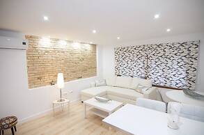 Thaibus Apartments by Hoom