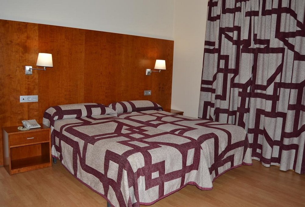 Hotel Jarama
