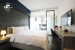 Aroma Chew Hotel