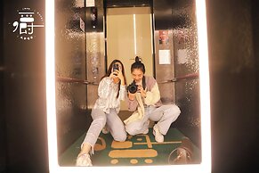 Aroma Chew Hotel