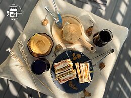 Aroma Chew Hotel