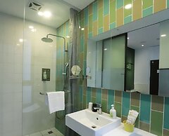 Aroma Chew Hotel