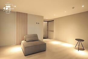 Aroma Chew Hotel