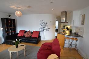MetroStays - Stephen's Green 7-2