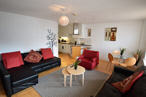 MetroStays - Stephen's Green 7-2