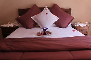 Rooms Palace