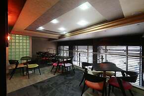 Rooms Palace