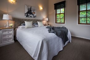French Cottage