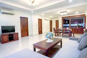 Hampton Hotel & Apartment