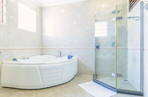 Hampton Hotel & Apartment