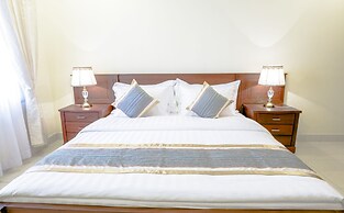 Hampton Hotel & Apartment