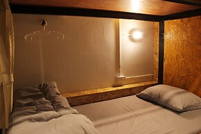 Fellow Hostel