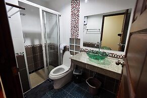 Fellow Hostel