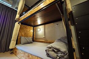 Fellow Hostel