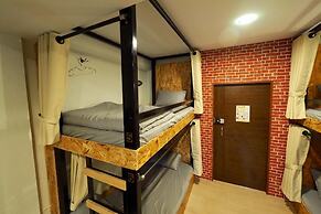 Fellow Hostel