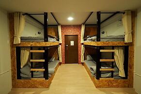 Fellow Hostel