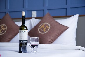 Poetic Hue Hotel