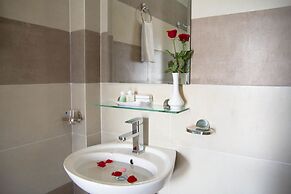 Poetic Hue Hotel