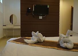 Poetic Hue Hotel