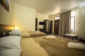 Hotel Chveni Ezo