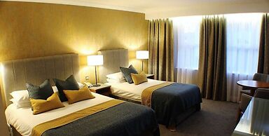 Downings Bay Hotel