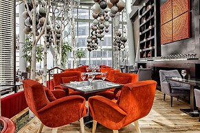 Sky Apartments Rentals Service