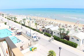 Hotel Caravel
