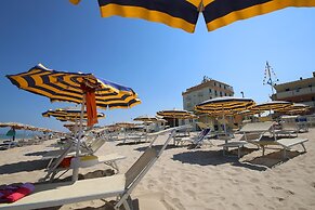 Hotel Caravel
