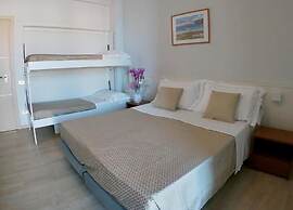Hotel Caravel