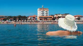 Hotel Caravel
