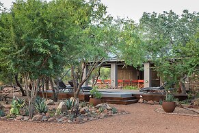 Nyaleti Lodge