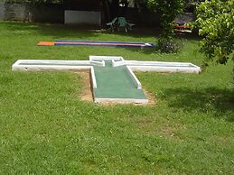 Mini Golf & Resort Ubon Ratchathani