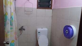 Bluepango Guest House - Hostel