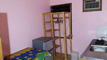 Bluepango Guest House - Hostel