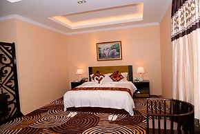 Royal Hinthar Hotel